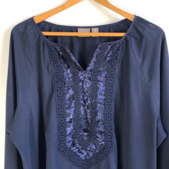 Chico’s navy blue boho lace blouse - Picture 2 of 8